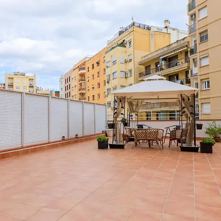 Aparteasy - Private Terrace, 3 Bedrooms, Eixample * Барселона