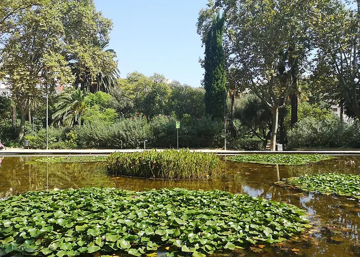 Aparteasy - Private Terrace, 3 Bedrooms, Eixample Барселона